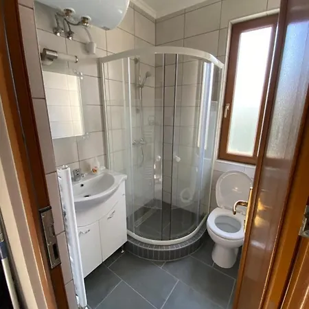 Dorina Wellness Apartman Siófok