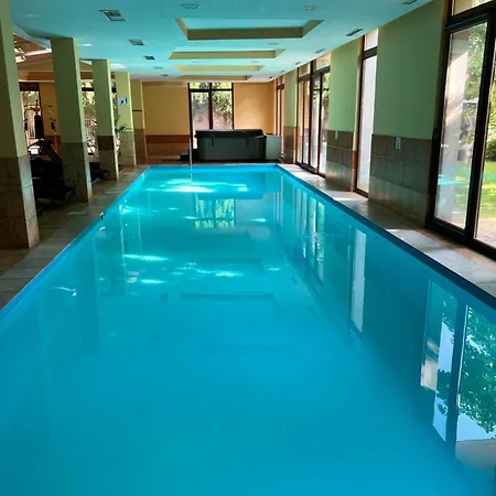 Апартаменты Dorina Wellness *