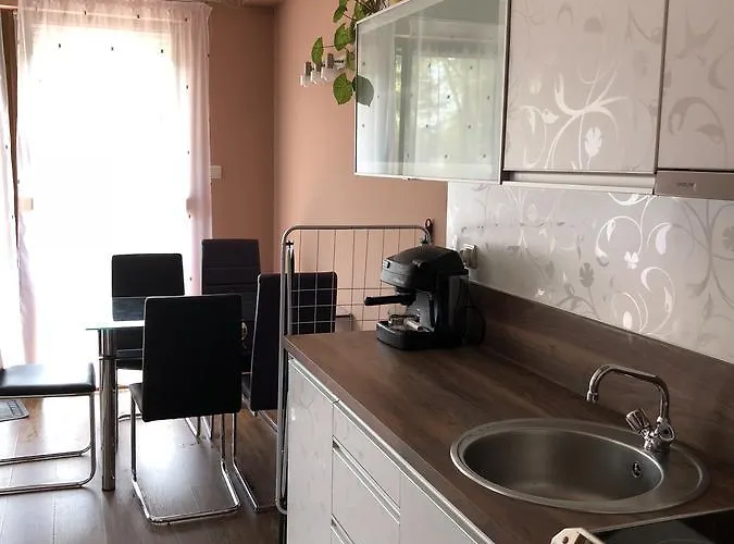 Dorina Wellness Apartment