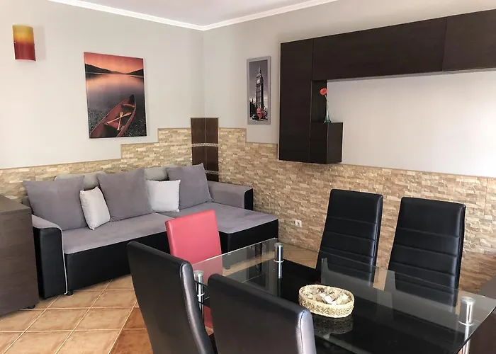Lägenhet Dorina Wellness Siófok